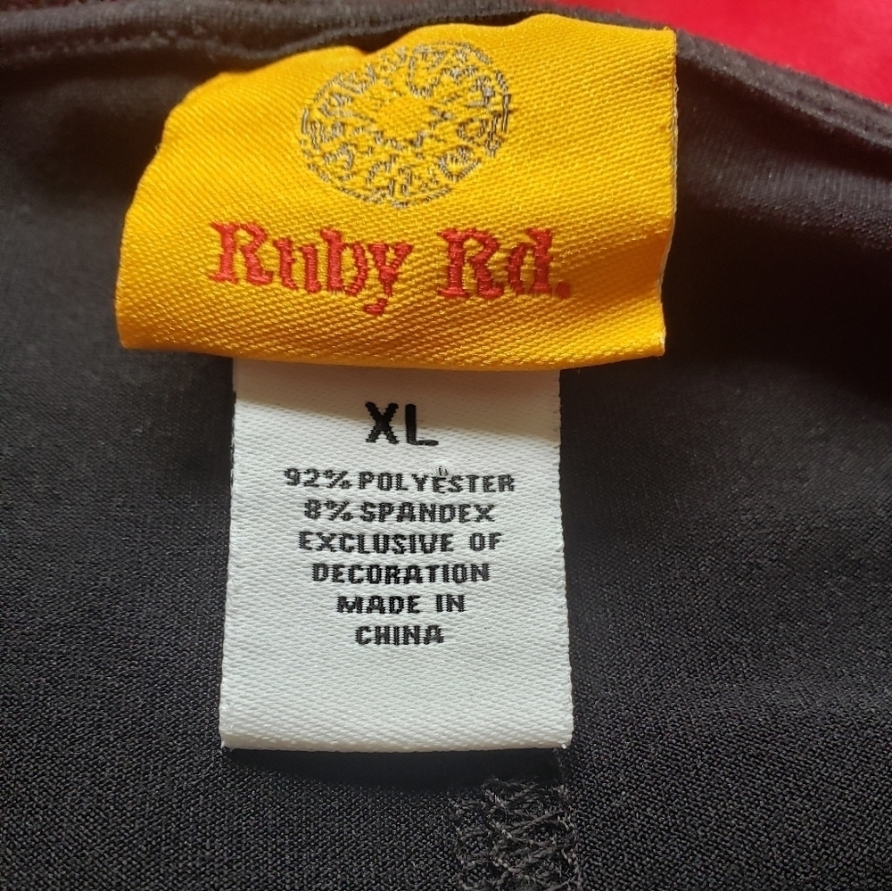 Ruby Rd/women's v-neck Top - Picture 5 of 7